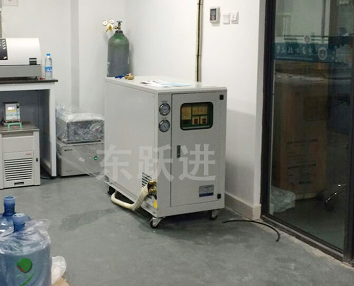 深圳分体式实验室冷水机应用案例